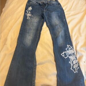 Cowgirl Tuff Blue Flare Jeans with Elegant Embroidery